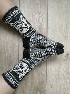 Жаккардовые носки с котиками