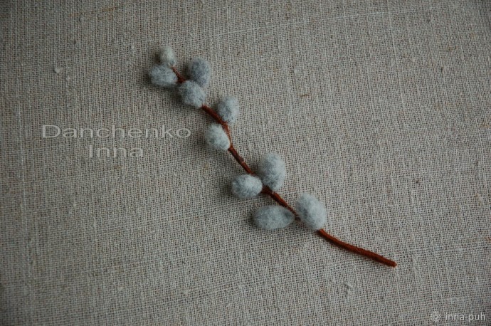 Создаем нежную веточку вербы из шерсти: часть 3 Создаем нежную веточку вербы из шерсти: часть 3