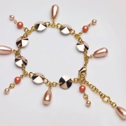 Создаем сияющий браслет "Весенняя капель" из кристаллов и бусин Swarovski