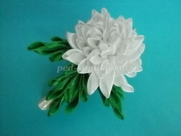 Заколка "Астра" из атласных лент: мастер-класс, часть 2