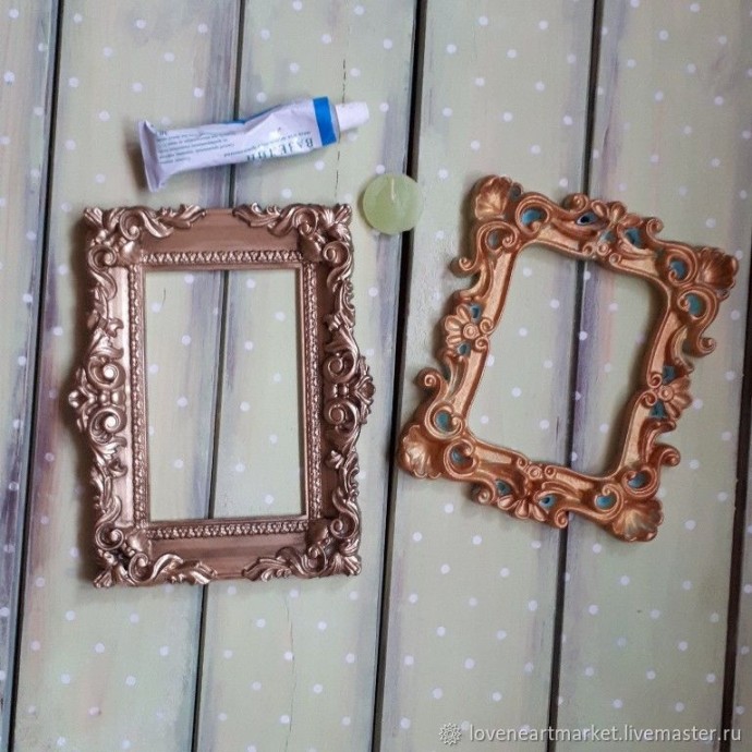 Декорируем фоторамки: золото, патина и вековая пыль (часть 2) Декорируем фоторамки: золото, патина и вековая пыль (часть 2)