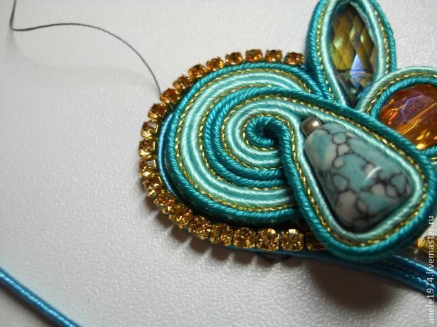 ​Мастер-класс по созданию сутажного кулона "Весенний букетик": часть 3