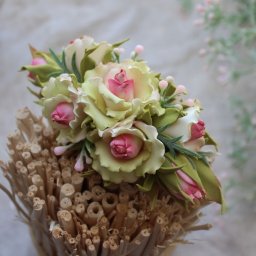 Мастерим заколку с цветами из фоамирана