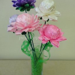 ​Фантазийный цветок из атласных лент: часть 1