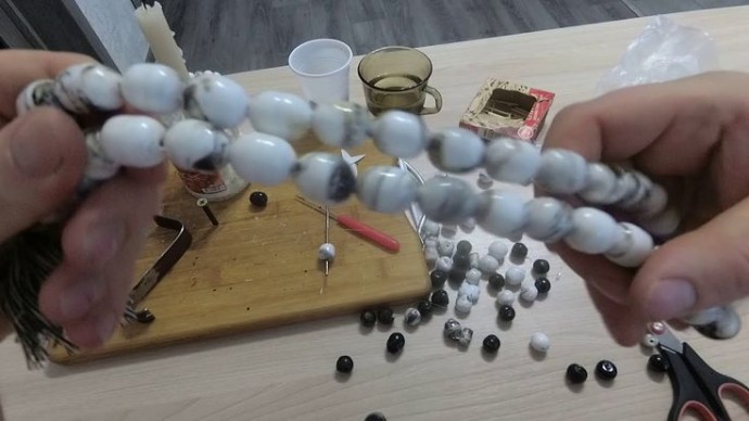 Изготовление чёток и браслетов из бусин