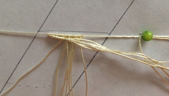 Плетеные серьги "Васильки" Плетеные серьги "Васильки"