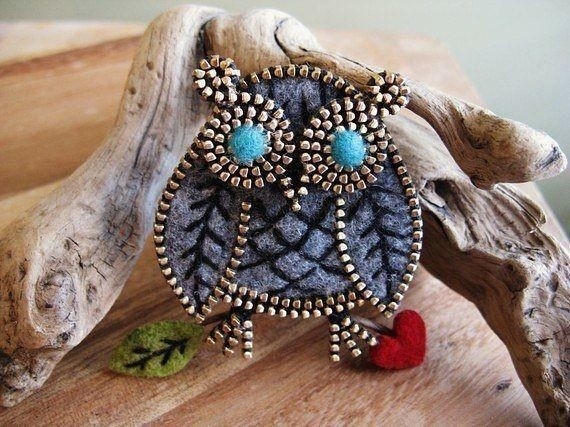 Украшения из молний