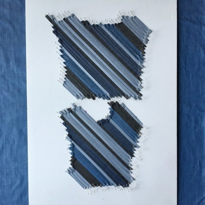 Платье с плетёнкой спереди Платье с плетёнкой спереди