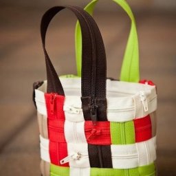 Сумочка из молний