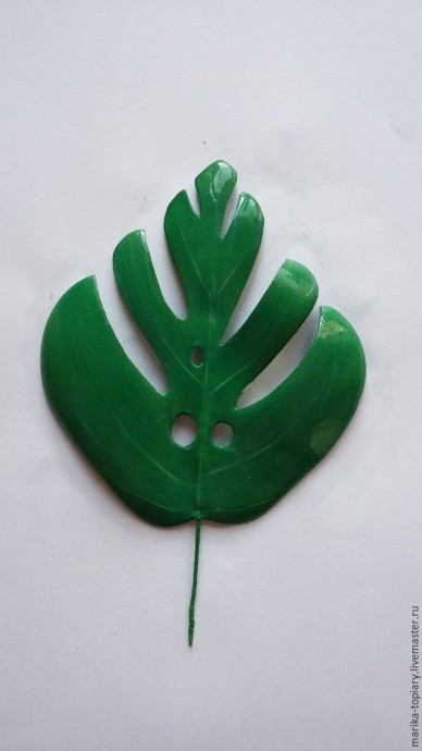 ​Делаем лист монстеры из фоамирана