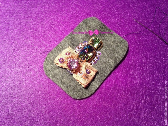 Создаём романтичные серёжки: часть 3