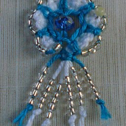 Цветочек в технике макраме "Незабудка": часть 3