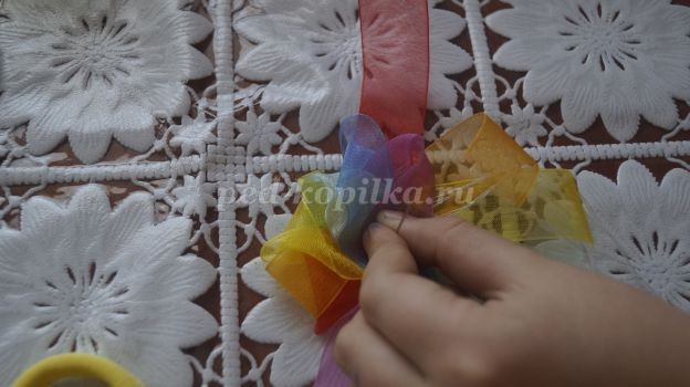 ​Резинка для волос из капроновых лент