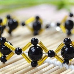 ​Черно-желтый браслет