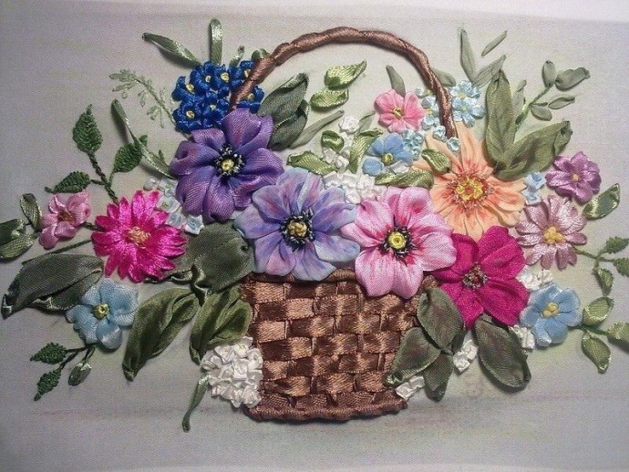 ​Идеи вышивки лентами