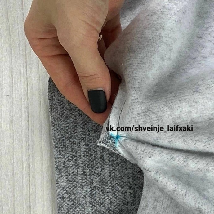 Как втачать V-горловину