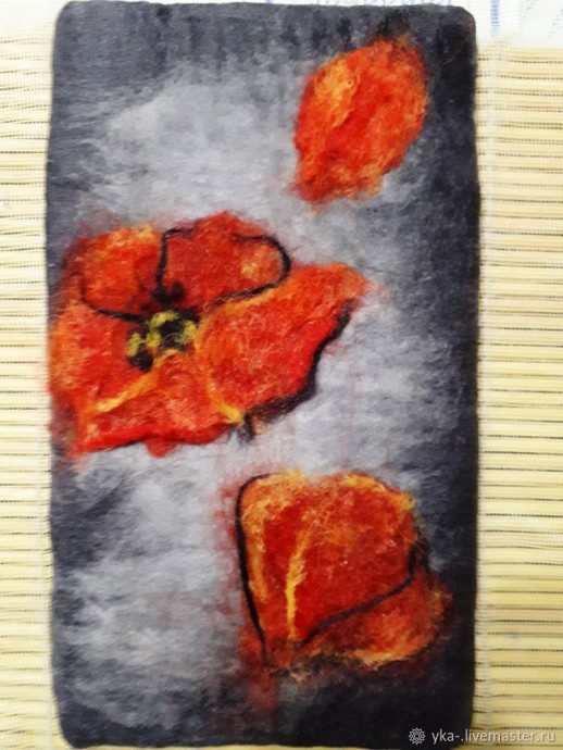 Создаем чехол для телефона методом мокрого валяния Создаем чехол для телефона методом мокрого валяния