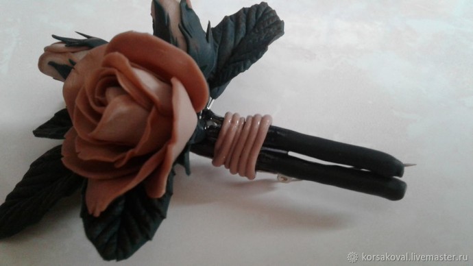 Создаем брошь "Букет двухцветных роз": часть 5