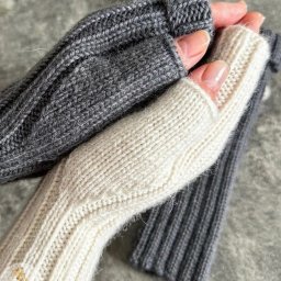 Μитeнки cпицaми