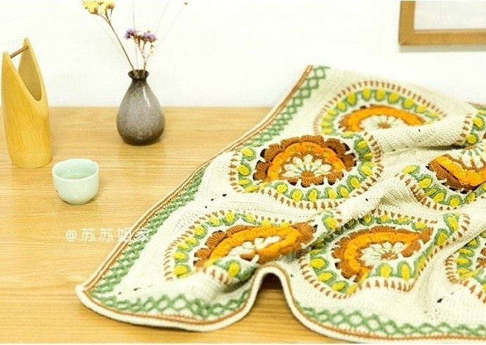 ​Плед крючком из круглых мотивов