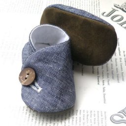 Очень простые в пошиве детские ботиночки