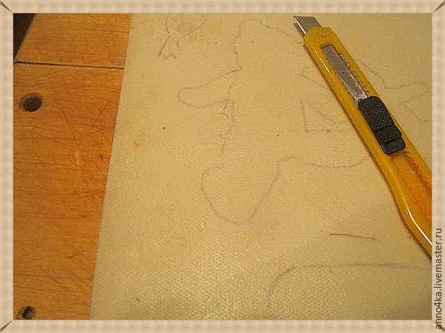 Объемный декупаж без специальных материалов: создаем панно "Ложка меда": часть 1