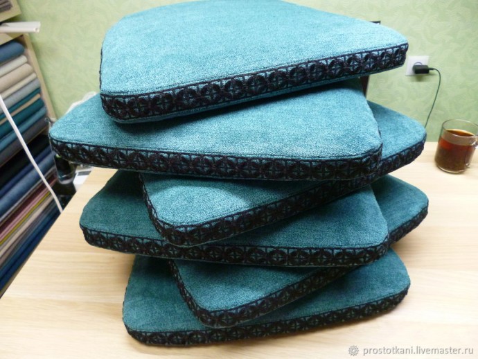 ​Делаем мягкие сидения со съёмными чехлами для стульев: часть 2