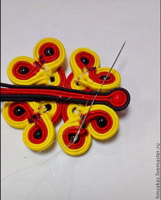 Сутажная брошь по мотивам русских узоров и орнаментов: часть 4