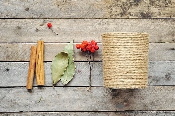 Невероятно простой подсвечник