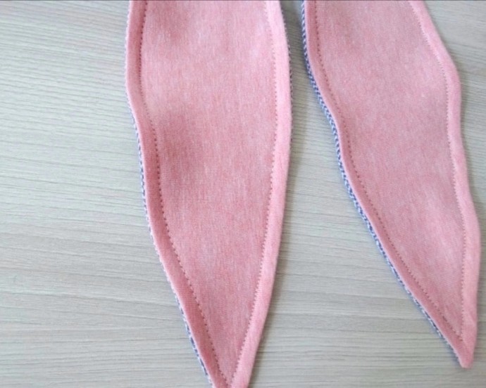 Шапка детская с ушками зайки Шапка детская с ушками зайки