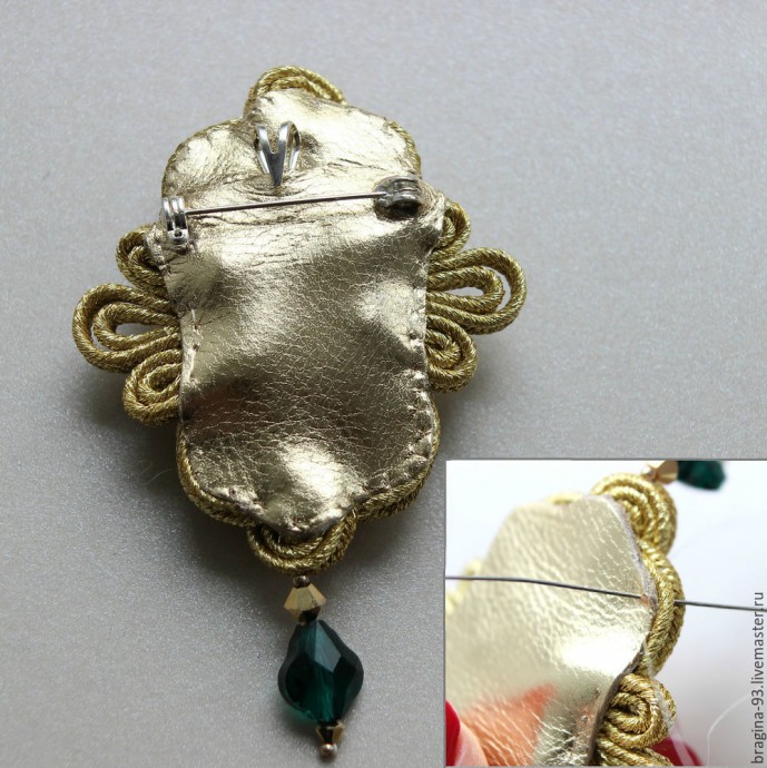 ​Создаем брошь из сутажа и кристаллов Swarovski: часть 2