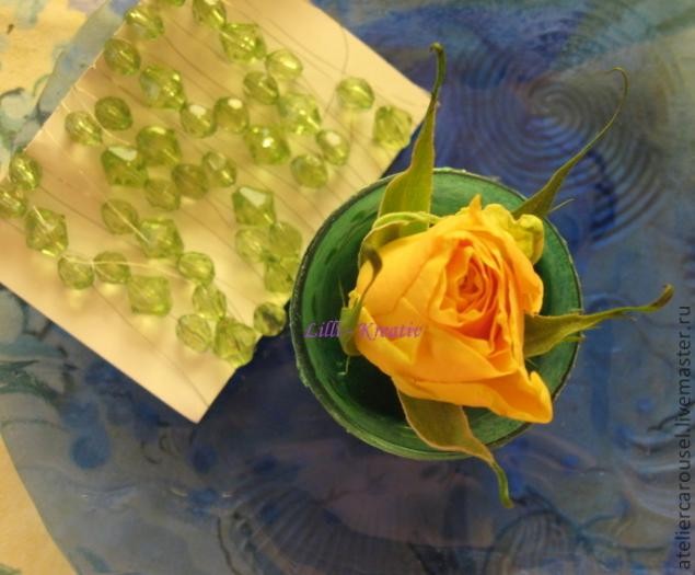 Мини-композиция в рюмке