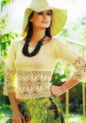 Кофточка с ажурными полосами