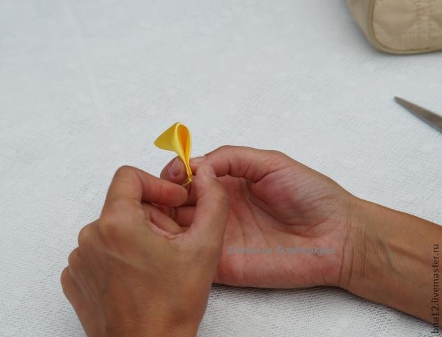 Учимся делать узкий лепесток в технике канзаши: часть 2