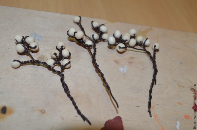 Декор к старому новому году "Полумесяц" Декор к старому новому году "Полумесяц"