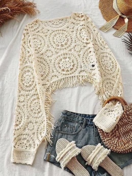 ​Смелый джемпер крючком