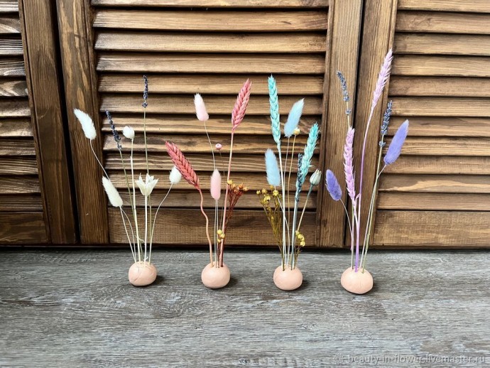 Создаём простые мини-композиции из сухоцветов