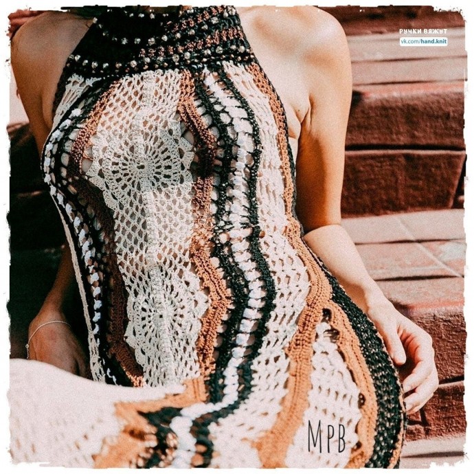 ​Романтичное летнее платье-сарафан