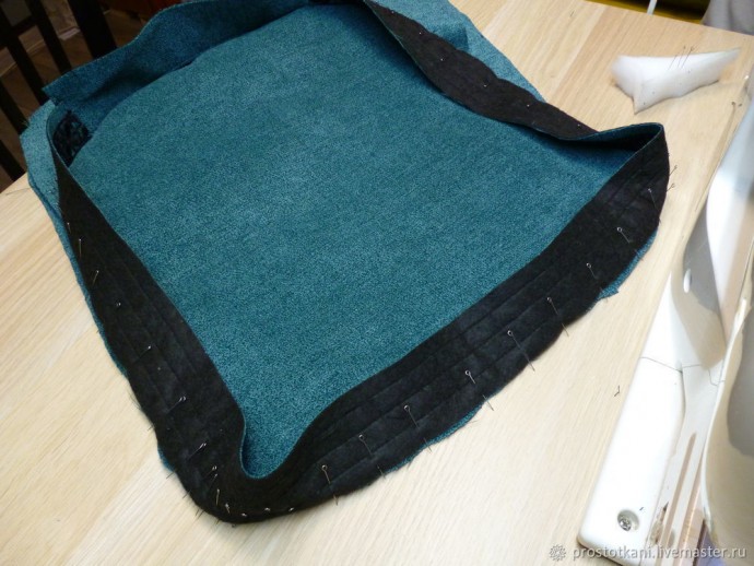 Делаем мягкие сидения со съёмными чехлами для стульев: часть 1