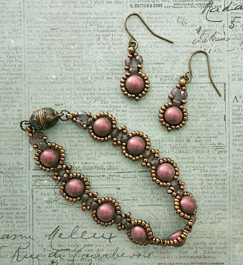 Простые украшения из бисера и бусин