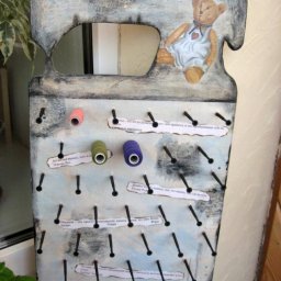 ​Вертикальная подставка для ниток