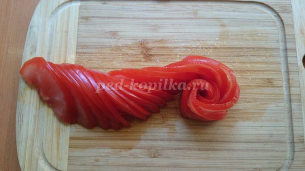 Фигурная нарезка из овощей и фруктов с фото для начинающих: часть 1