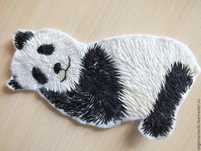 Преображаем вязаный джемпер очаровательной пандочкой: часть 2 Преображаем вязаный джемпер очаровательной пандочкой: часть 2