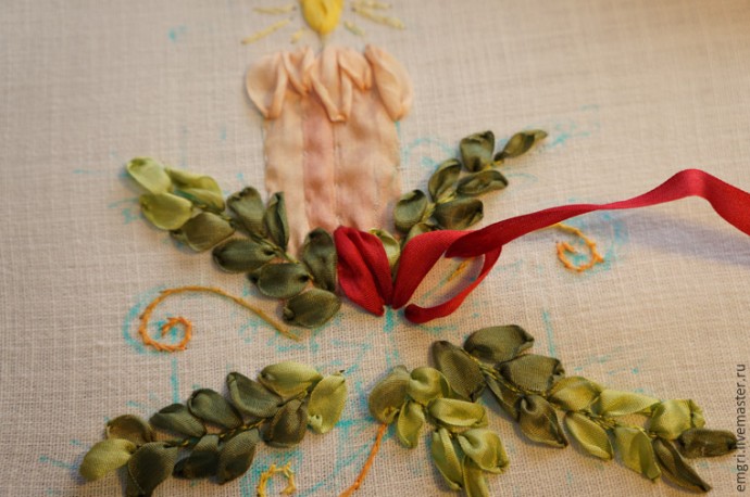 Вышиваем лентами композицию со свечой Вышиваем лентами композицию со свечой