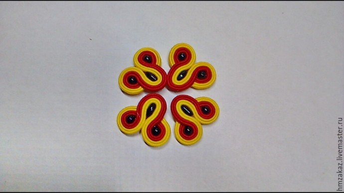 Сутажная брошь по мотивам русских узоров и орнаментов: часть 2