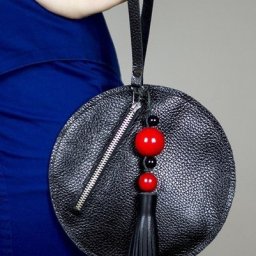 Маленькая круглая сумочка