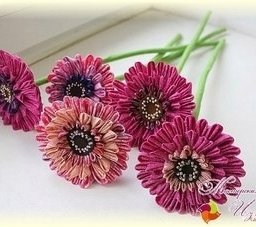 Мастерим герберу из остатков ткани