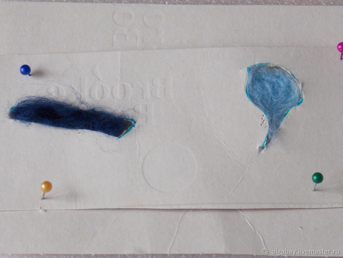 Делаем брошь "Синичка" из войлока и бисера: часть 1