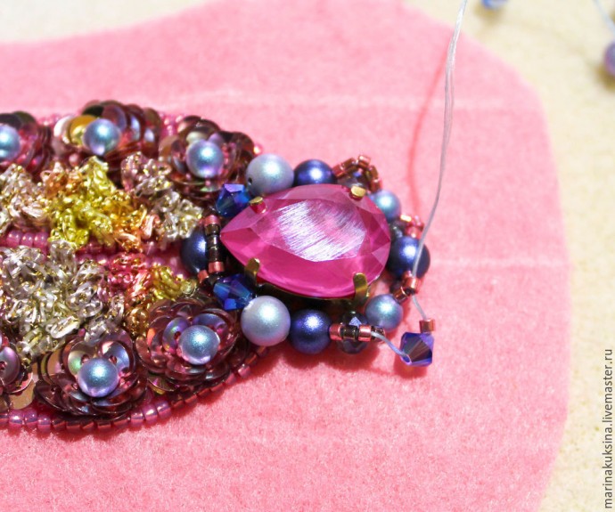 Создаем брошь жучка "Цветочник": часть 3