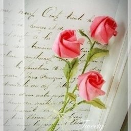 Розы в технике оригами